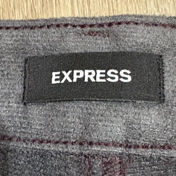 EXPRESS Modern Straight Super High Rise Faux Leather Pants Size 4 - Picture 7 of 14